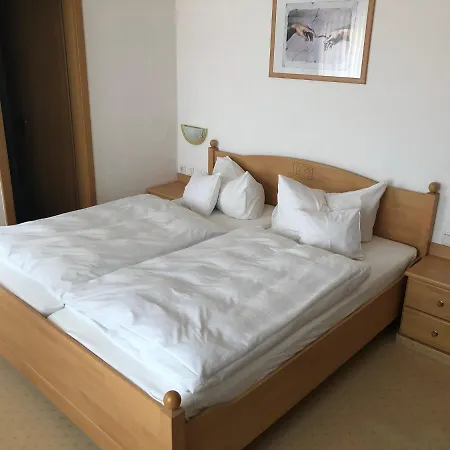 Zum Lindenwirt 3*