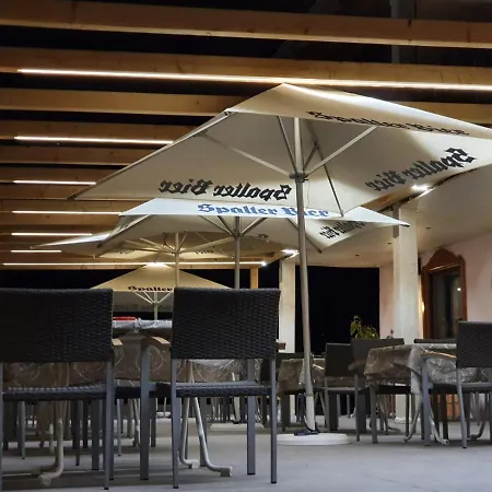 Zum Lindenwirt Inn Spalt